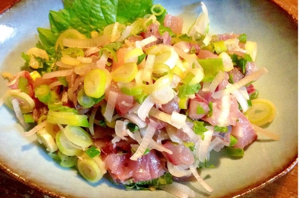 初夏が旬の魚「アジ」を食卓に!初心者必見のさばき方とおすすめレシピもご紹介